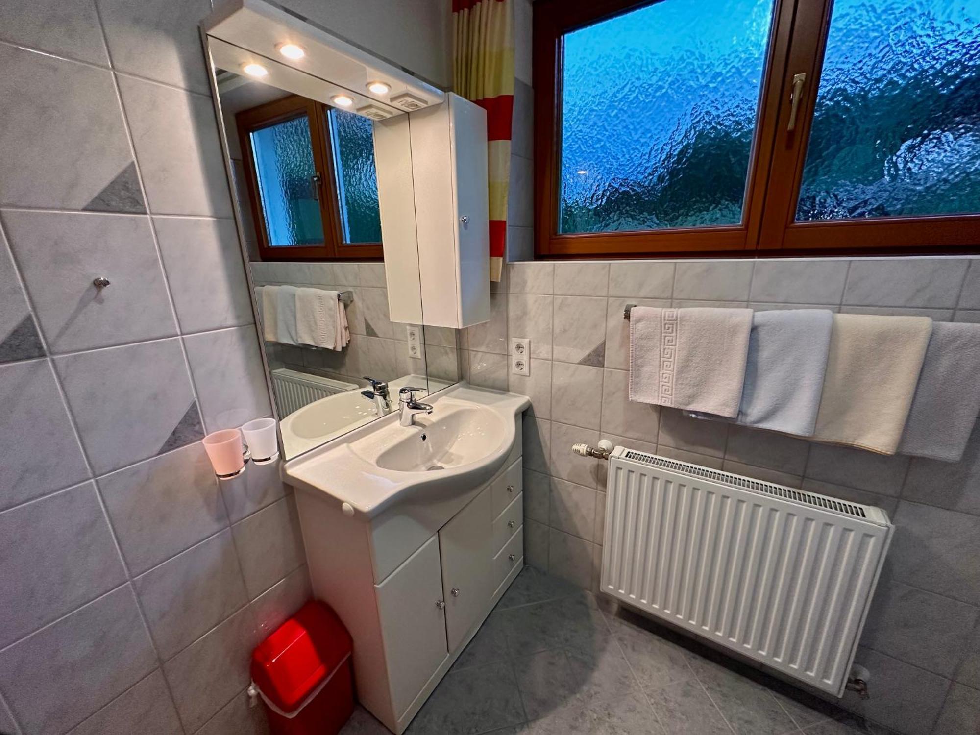 Haus Saxer Lägenhet Mieders Exteriör bild